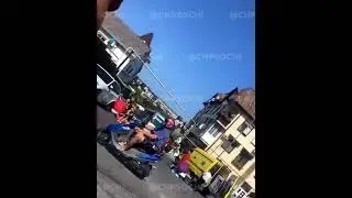 В Сочи два человека пострадали от столкновения с КАМАЗом на улице Громовой