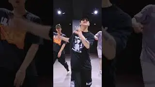 파워에 여유까지 🧡🧡🧡  #toughcookie #hvyxoheavy #choreography