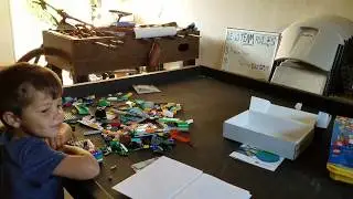 Lego Education - Academy Teacher's Kit for Kids - Build & Draw Legos