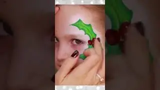 Quick Christmas Holly face painting tutorial #facepainting #shorts