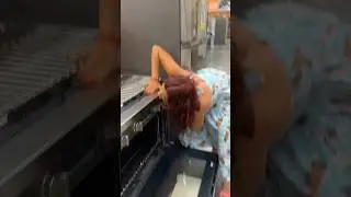 Clonando uma Mulher Misteriosa em um Laboratório de DNA 🧬