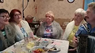 Оренбургский пуховый платок.