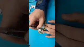 How to remove stuck sim card of Phone Nokia 3310