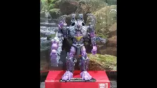 Transformers Studio Series 107 Scorponok Review
