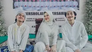 Keseruan sholawatan di rumah pak andre dan bu cahyaniryn