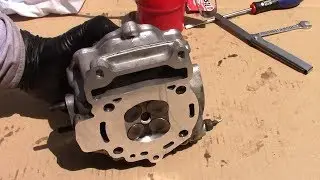 How to change the  gasket cylinder head of a scooter (2nd PART)