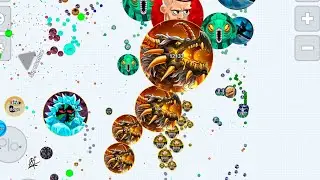 LOOK AT THIS! 😨😨 - AGAR.IO MOBILE