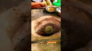 Ambarsaria kulcha must try thing in Amritsar #amritsar #travel #food #punjabi #amritsarinutrikulcha