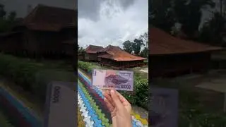 Datang ke tempat foto uang 10 ribu ! Gak bohong 