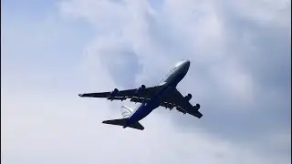 Boeing 747 National