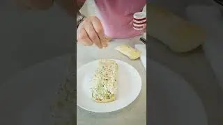 Chopped sandwich, smoked salmon chopped sandwich in fact. I #choppedsandwich #sandwich #seafood
