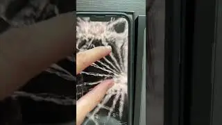 Broken Screen - 4K Funny Prank