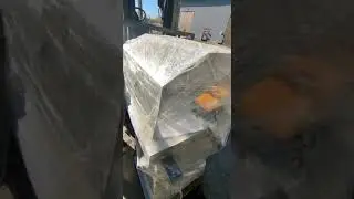 Торцовочный станок с пневмоприжимом мод. TR-350 RMс двумя столами (по 0,7 м) отгрузка клиенту