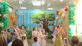Выпускной праздник на отделении раннего эстетического развития, преподаватель Самохина В.В.