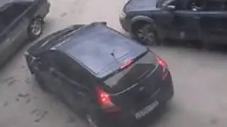 Еле выехал.