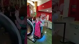 FIESTA ANIVERSARIO LEROY MERLIN BURJASSOT. SONRISACLIC FOTOMATÓN VIDEOMATÓN 360 VIDEO VALENCIA