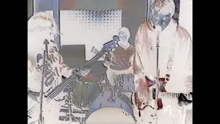 Ringing - incandescent (Official Video)