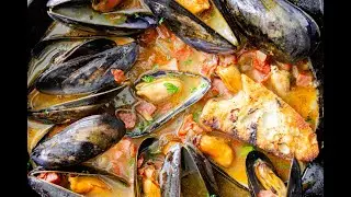 Mussels with Sun dried Tomatoes and Spicy Salami