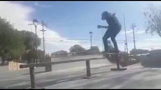 Ramses deslizando el fierro SkatePark Calama!!