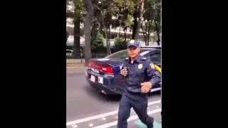 ¿Y esta es la polícia que quieres poner en tu 911 Enrique Peña Nieto?