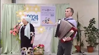 Поет Кифая Валиева