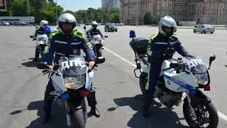 В Ростове-на-Дону прошел автопробег, посвященный юбилею образования службы ГИБДД