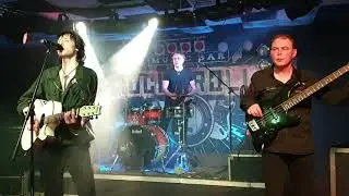 КИНОхроника - Алюминиевые огурцы (ROCK N ROLLA)