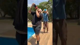 MEU AMIGO NÃO GOSTA DE BEBER ÁGUA !!