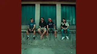Dőljetek hátra