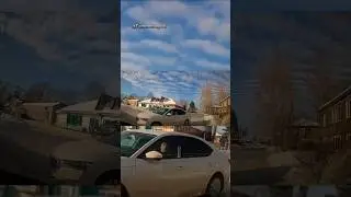 🚗 На встречке, да и качает права #рек #auto #дорога #мем