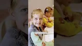 А чем ваши дети занимаются на каникулах? Девчонки учат китайский язык | Twins Chinese 