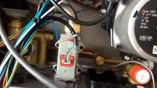 Baxi DuoTec Compact 1.24GA Condensing Gas Boiler Quick Review #1
