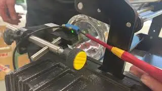 How to use the orientation sensor for base bottle detection