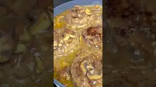 ASMR Salisbury Steak 