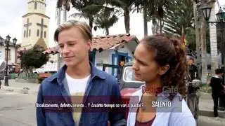 Turistas enamorados de Salento