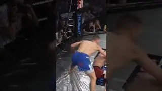ONE PUNCH KO PUTS HIS OPPONENT OUT COLD AT FCC! 