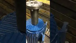 Пилорама дисковая угловая. Фланец.