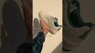 5 Red tape Sneakers 😮