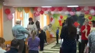 Трек. День матери