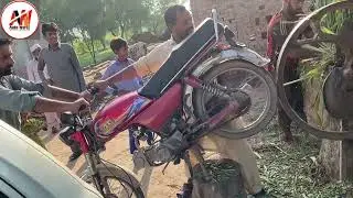 Chaff cutter machine on Honda Cd 70 // Bike pe chara cutt kia full speed me chala k