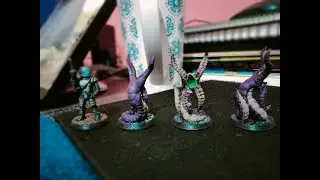PAINTING GRICKS BY BRITEMINIS (and my spaceman)