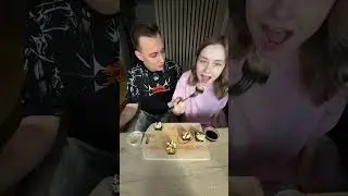 Кто съест отравленный ролл