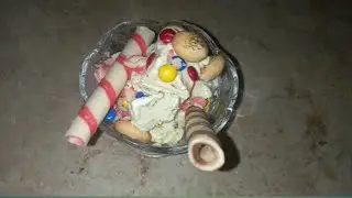 ice cream 🍦dressings  yummy 😋😍