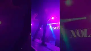 Xolidayboy- целуй на светофорах