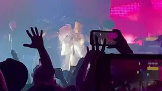 Unless it’s with you Proposal/ Let there be love. LIberation tour Christina Aguilera