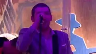 ГРУППА RU - Город, ты нашла олигарха, в толпе прохожих, LIVE