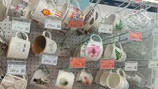 Куда все идут?Я то хоть на пенсии 😀