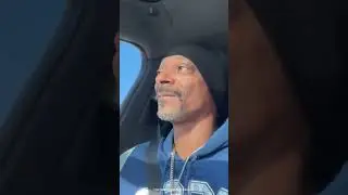 Snoop listens to Guf
