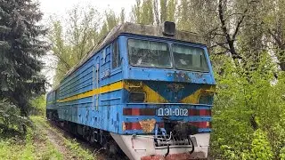 «Попытка заглянуть в кабину» Обзор тренажера электровоза ДЭ1-002