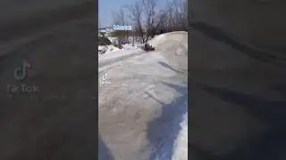 Это я раняю мыло в ванной😂